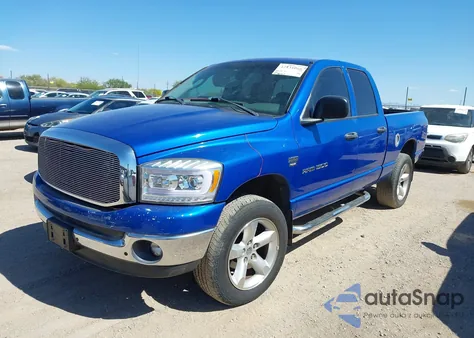 2007 Dodge Ram 1500 Slt/Trx4 Off Road/Sport из США, поврежденный, VIN 1D7HU18237S249710